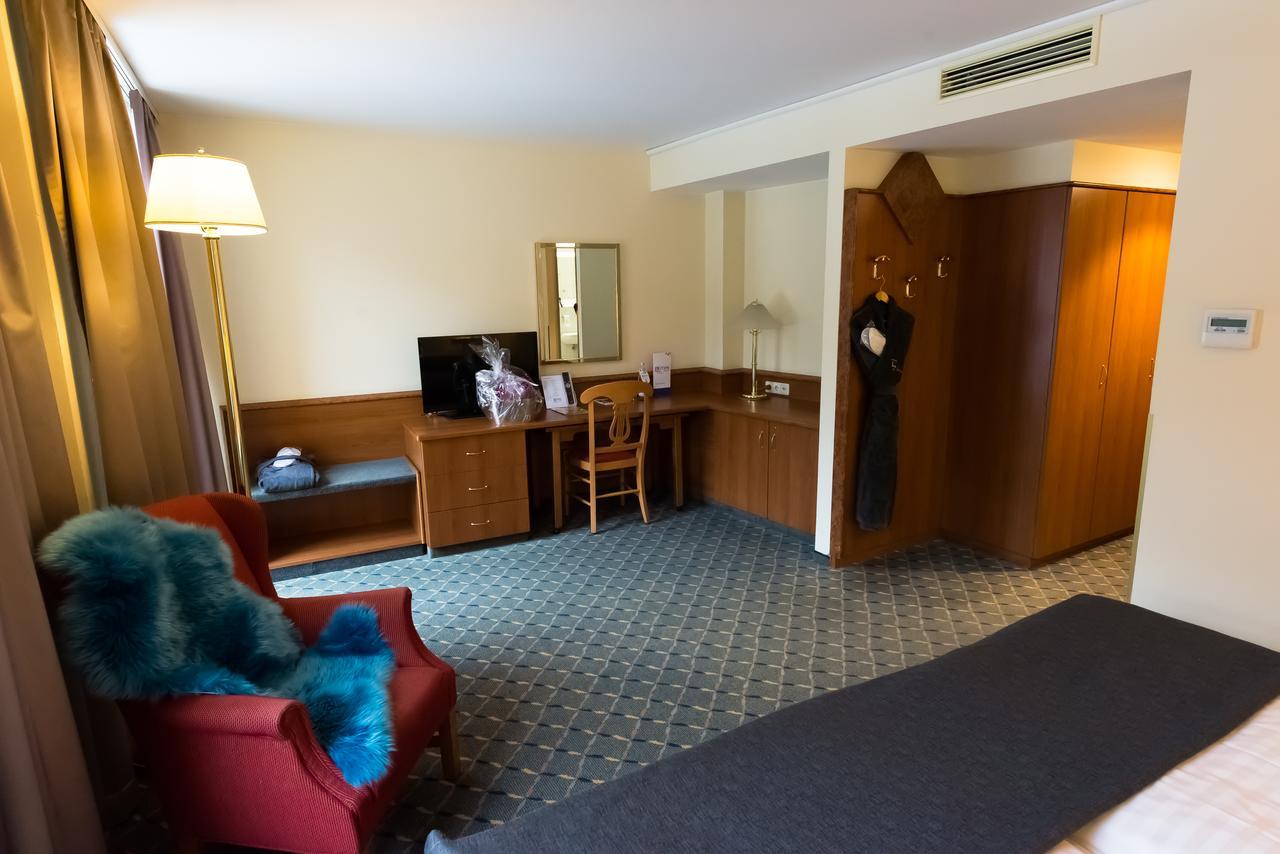 4Mex Inn Мюнхен Экстерьер фото
